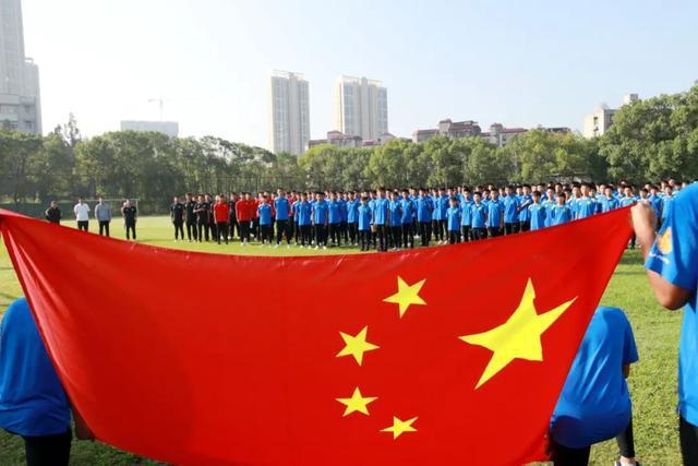 照顾可爱小公主